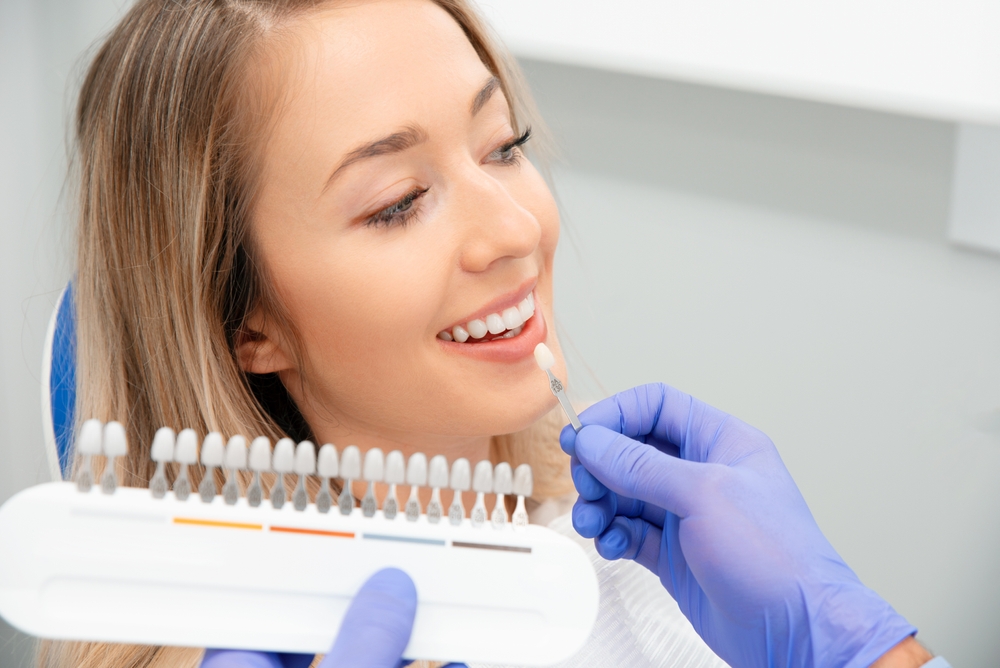 Top Benefits of Professional Whitening Treatments: The Gold Standard for a Brighter Smile